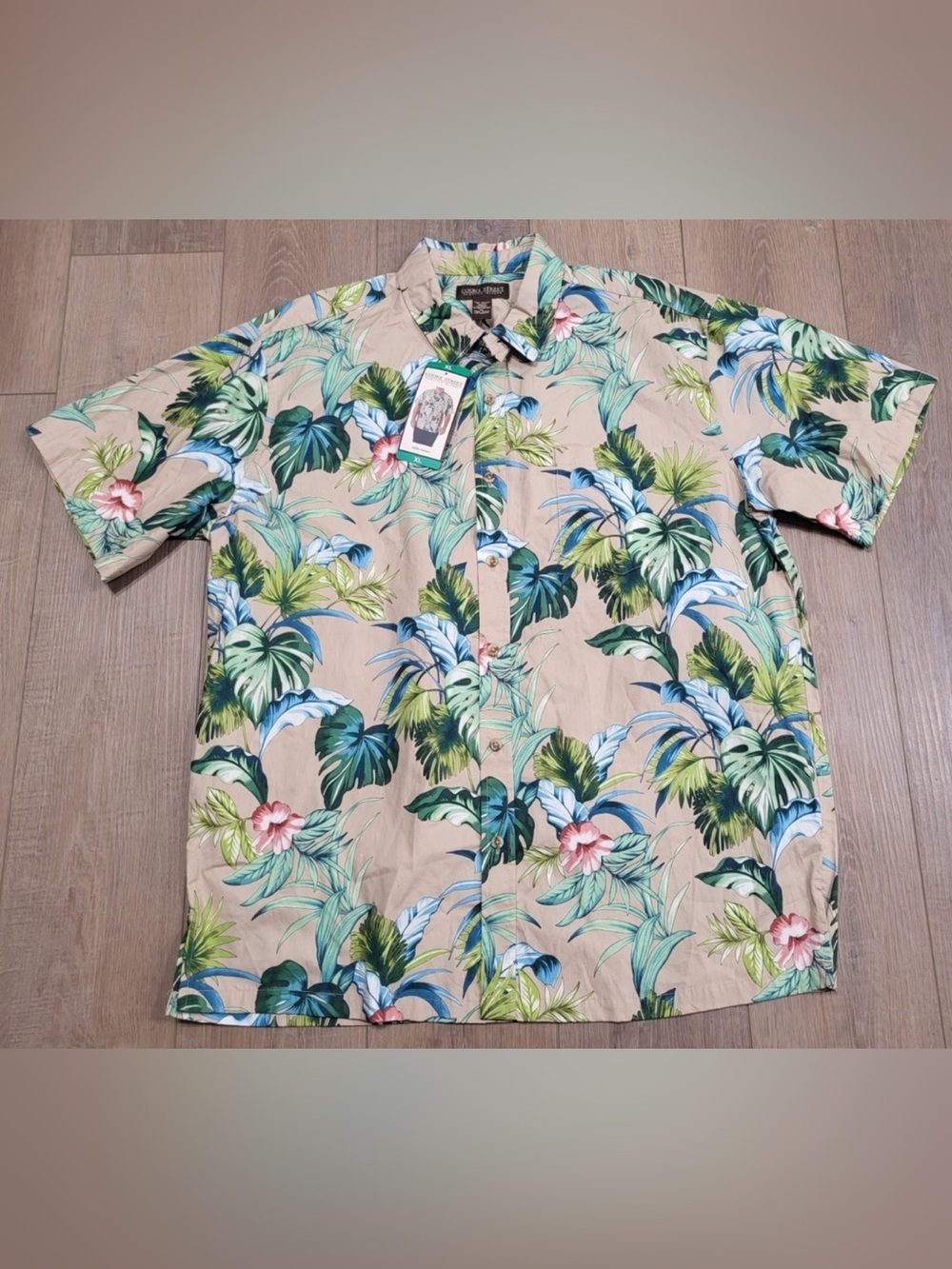 Cooke Street short Sleeve Aloha Hawaiian  100% cotton Floral Tan button up XL